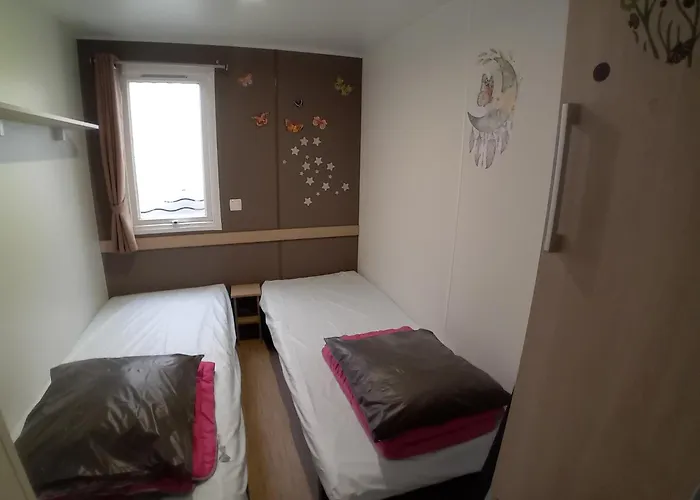 Hébergement de vacances 2 Bed - Sleeps 4 - Free Parking - 5 Mins To